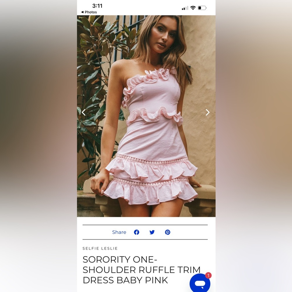 Selfie Leslie one shoulder dress